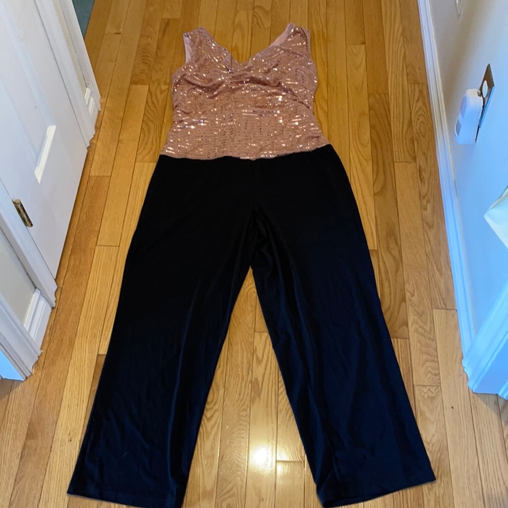 Enfocus woman rose gold sparkle one piece zip up jumpsuit size 14